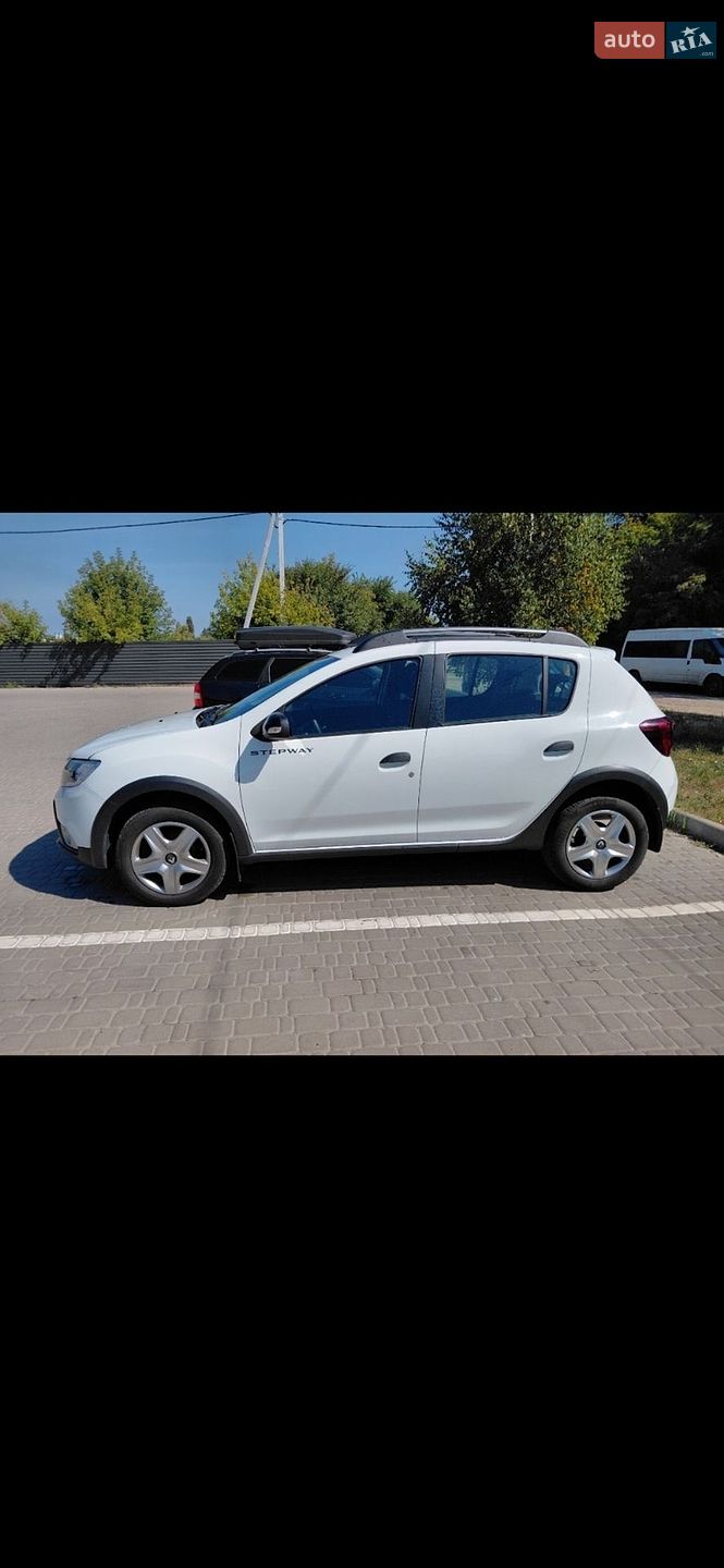 Renault Sandero StepWay 2020 VIN VF15SRA1C65894480 фото оголошення 4 з 19