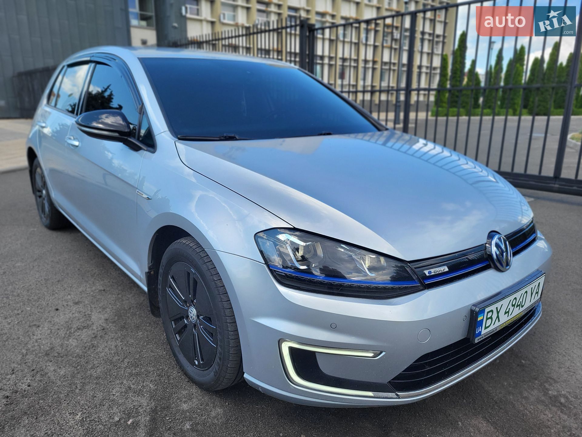 Volkswagen e-Golf 2015 VIN WVWZZZAUZGW902630 фото оголошення 40 з 43