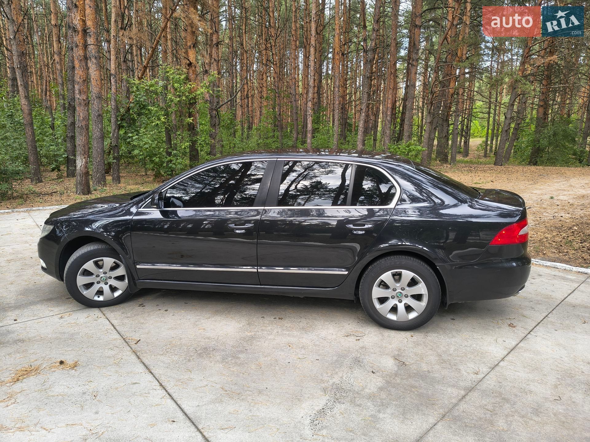Skoda Superb 2012 VIN TMBAB43T7CB301045 фото оголошення 22 з 33