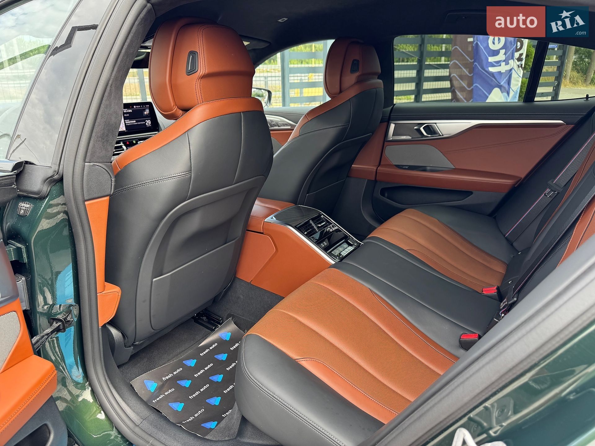 BMW 8 Series Gran Coupe 2024 VIN WBAGW01080CT39029 фото оголошення 5 з 44