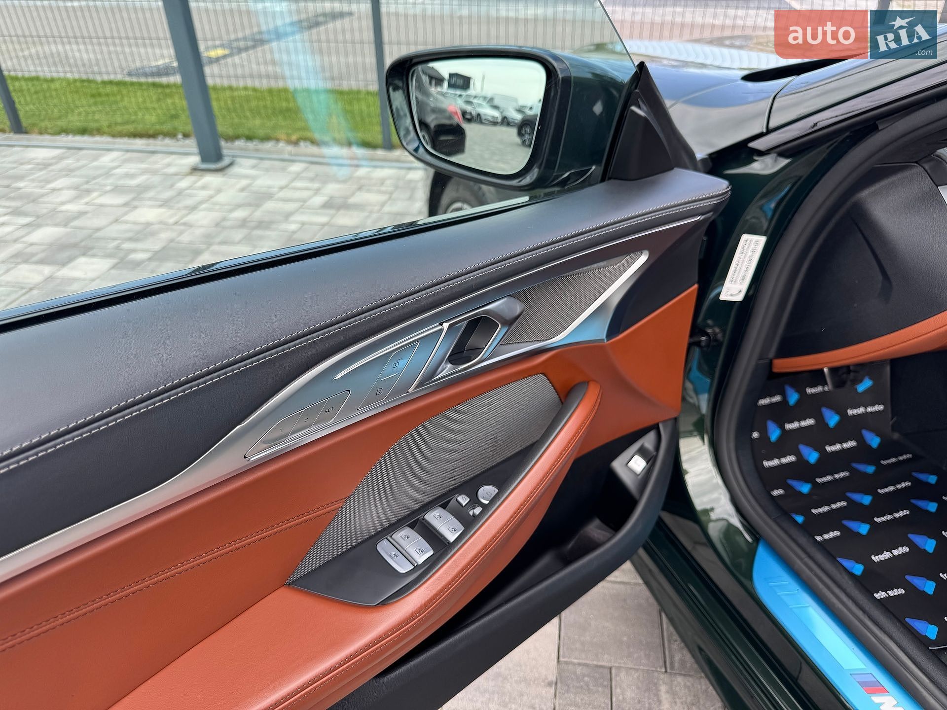 BMW 8 Series Gran Coupe 2024 VIN WBAGW01080CT39029 фото оголошення 14 з 44