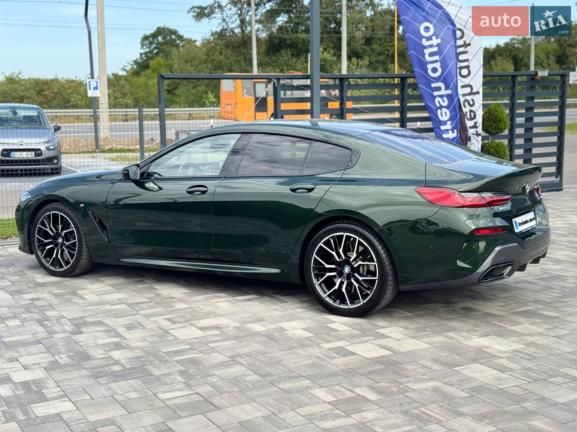 BMW 8 Series Gran Coupe 2024 VIN WBAGW01080CT39029 фото оголошення 9 з 44