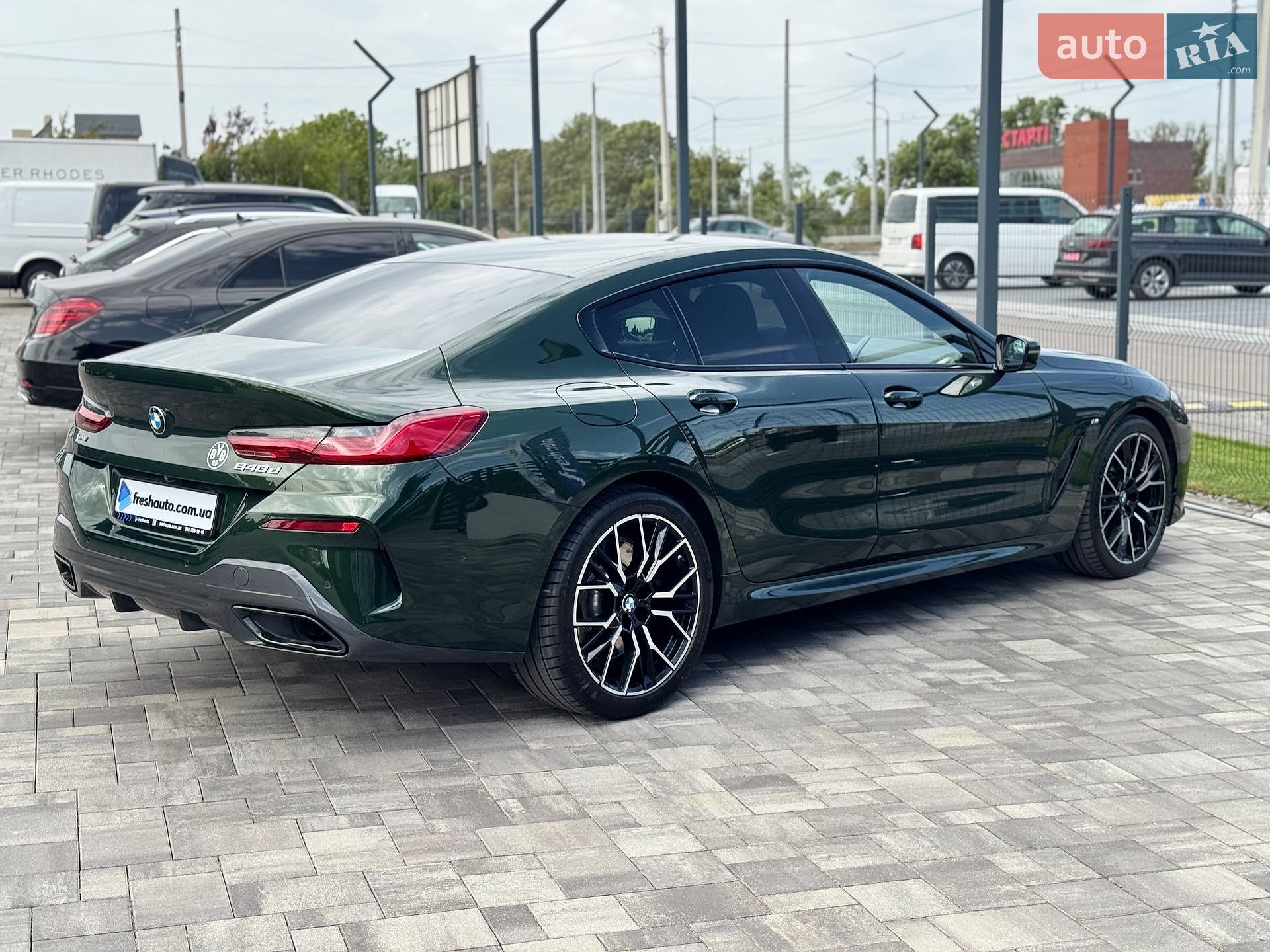 BMW 8 Series Gran Coupe 2024 VIN WBAGW01080CT39029 фото оголошення 3 з 44
