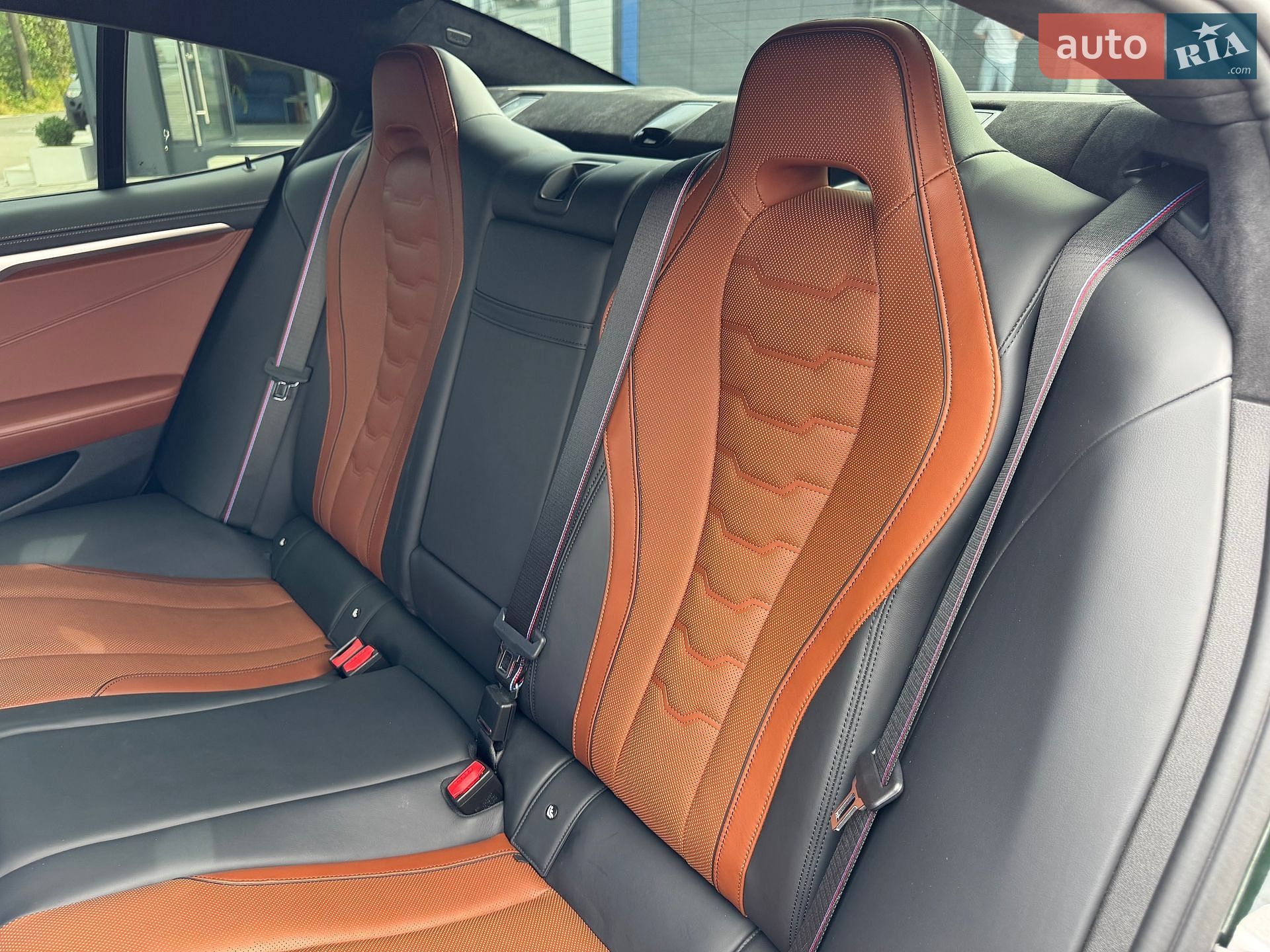 BMW 8 Series Gran Coupe 2024 VIN WBAGW01080CT39029 фото оголошення 31 з 44