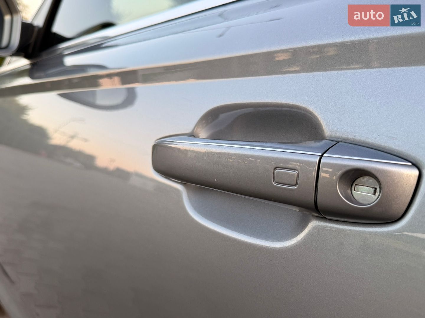 Audi A6 2014 VIN WAUGFAFC9EN080071 фото оголошення 16 з 37