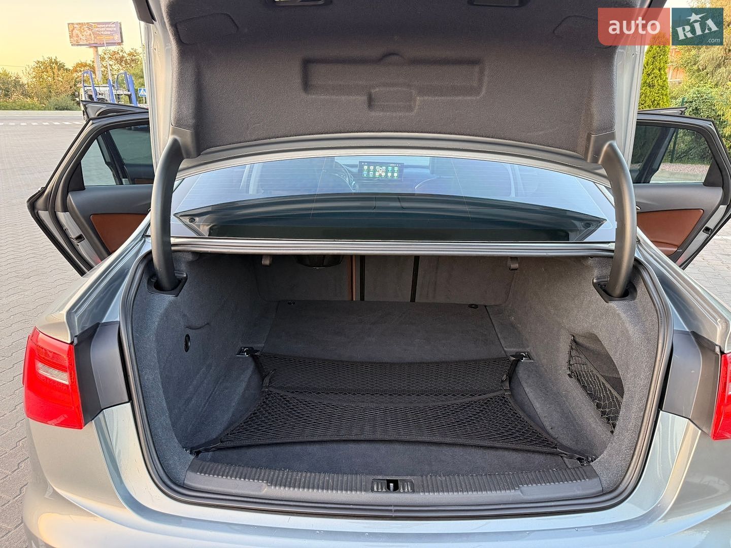 Audi A6 2014 VIN WAUGFAFC9EN080071 фото оголошення 27 з 37