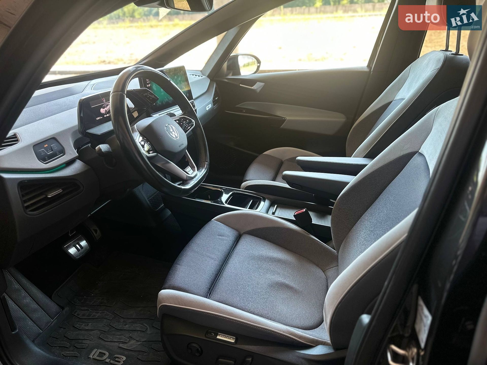 Volkswagen ID.3 2020 VIN WVWZZZE1ZLP017419 фото оголошення 10 з 21