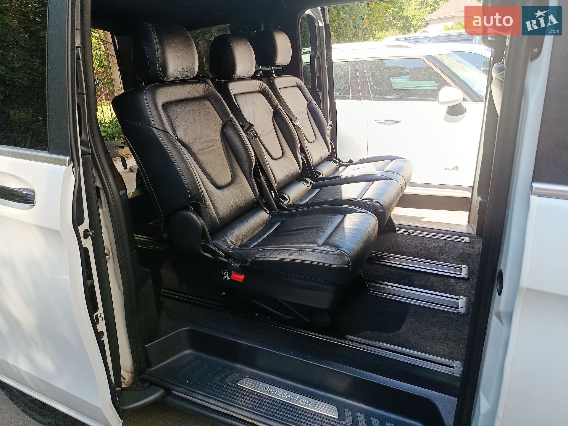 Mercedes-Benz V-Class 2015 VIN WDF44781313033493 фото оголошення 76 з 118