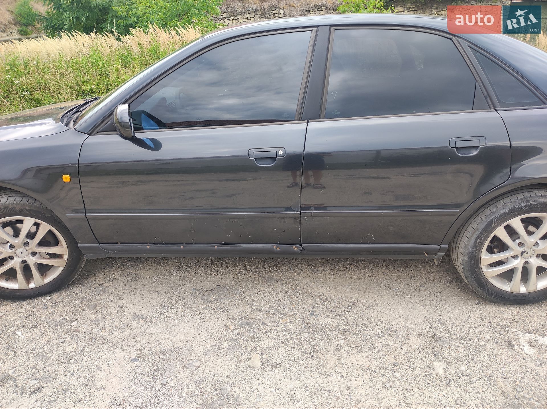 Audi A4 1998 VIN WAUZZZ81ZCA009715 фото оголошення 9 з 24