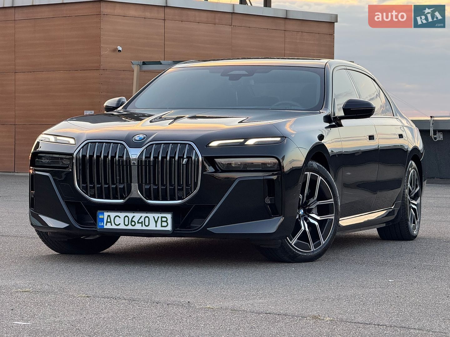 BMW i7 2023 VIN WBY53EJ07RCP77276 фото оголошення 7 з 105