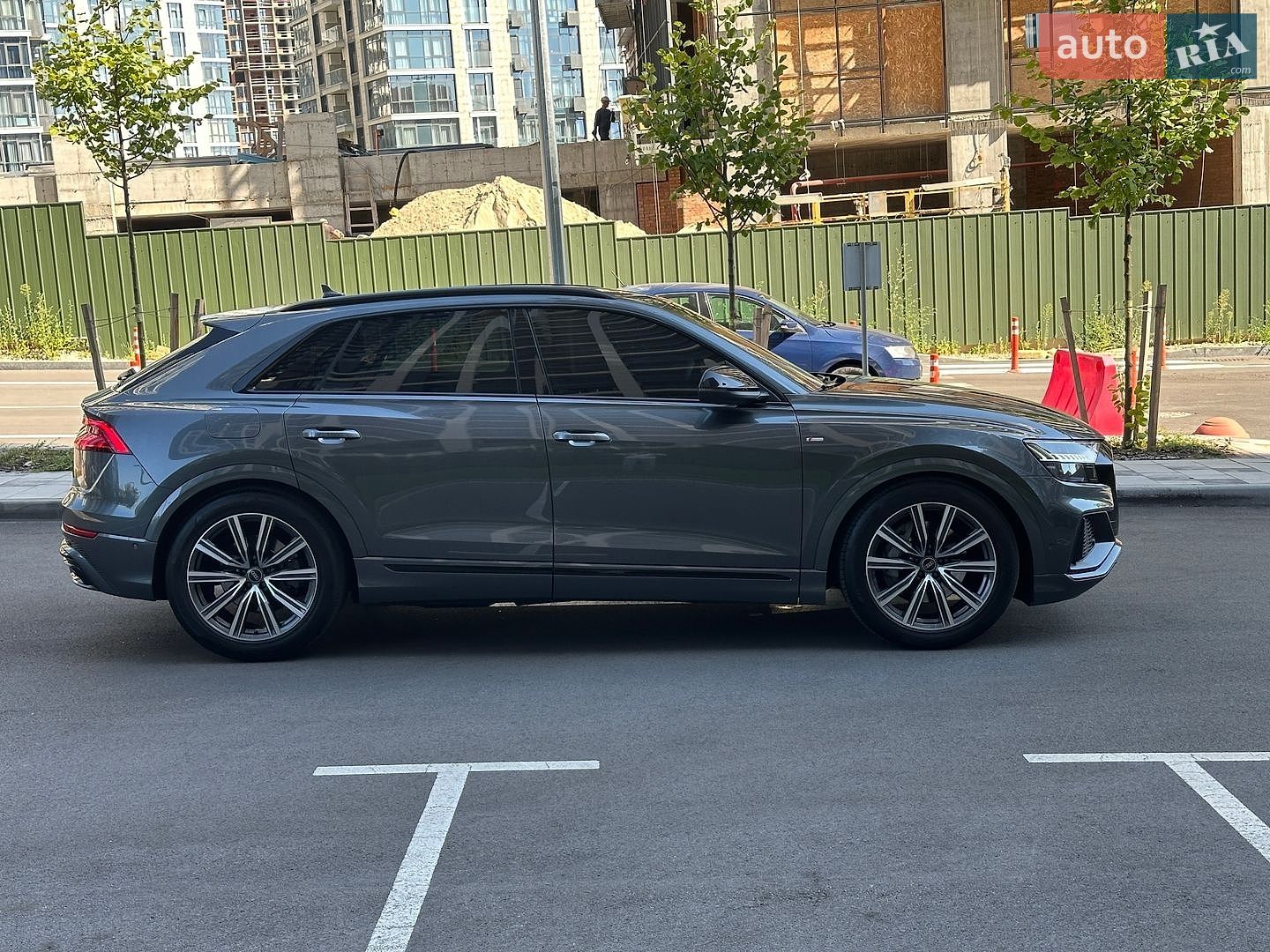 Audi Q8 2023 VIN WAUZZZF19PD041809 фото оголошення 27 з 83