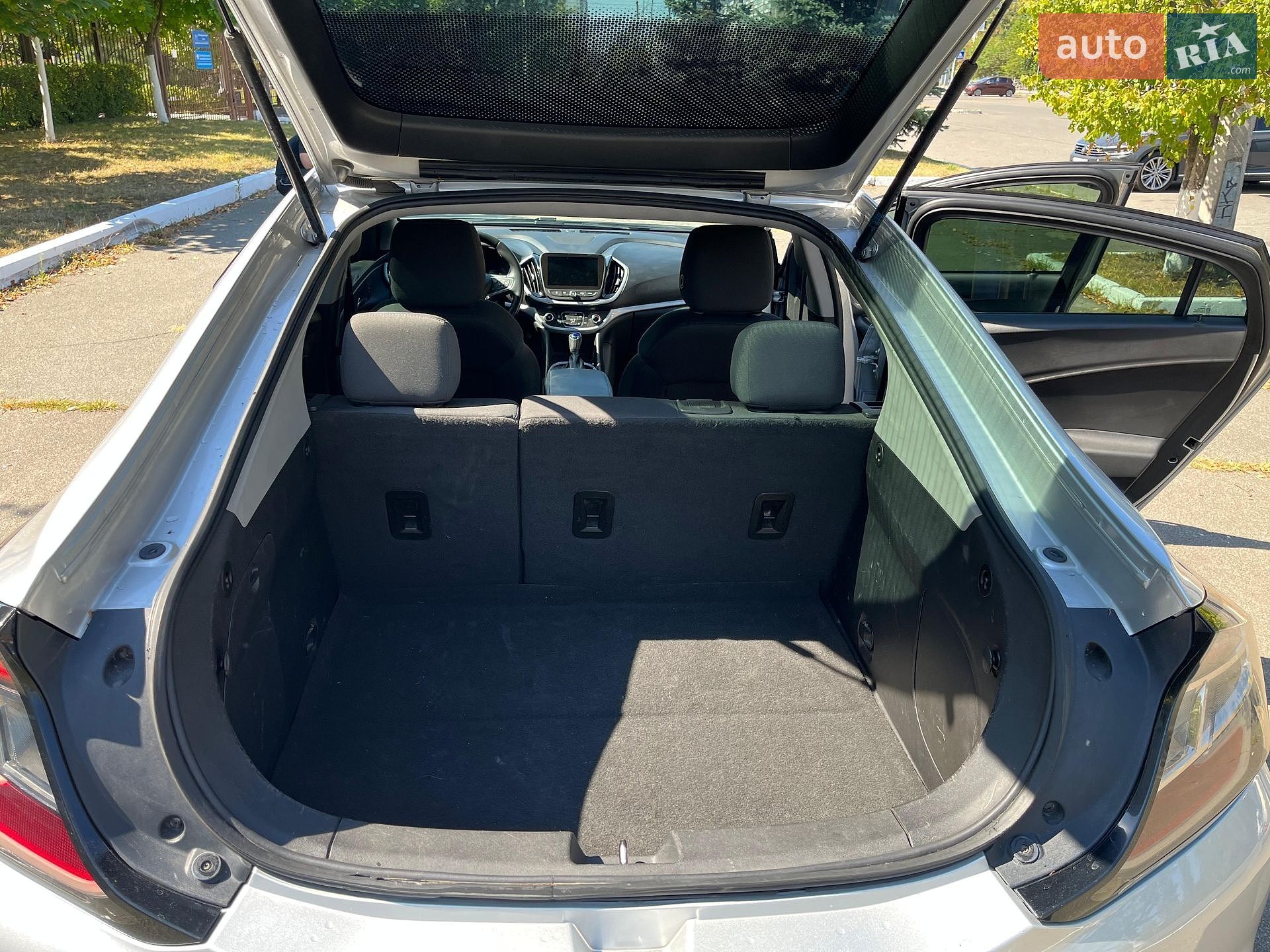 Chevrolet Volt 2015 VIN 1G1RC6S50GU117650 фото оголошення 19 з 26