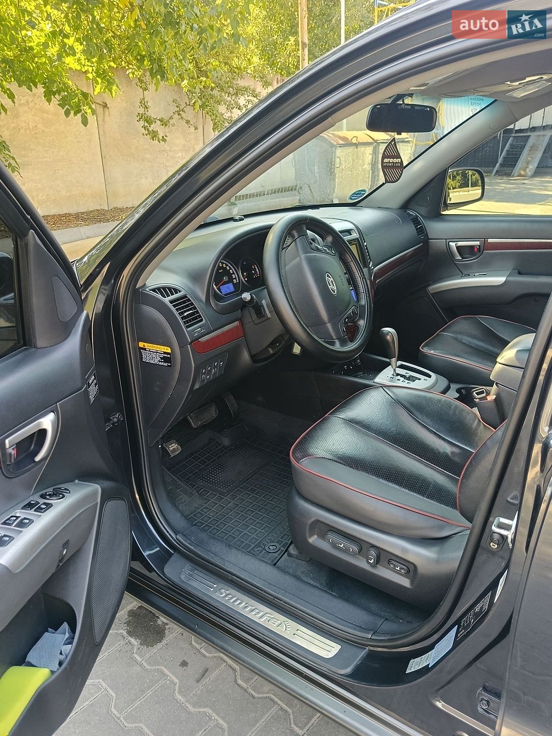 Hyundai Santa FE 2008 VIN KMHSH81WP8U283581 фото оголошення 14 з 31