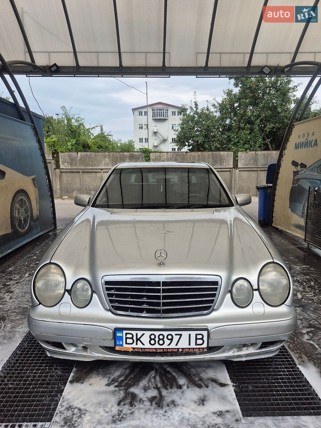 Mercedes-Benz E-Class 2000 VIN WDB2100611B046755 фото оголошення 2 з 7