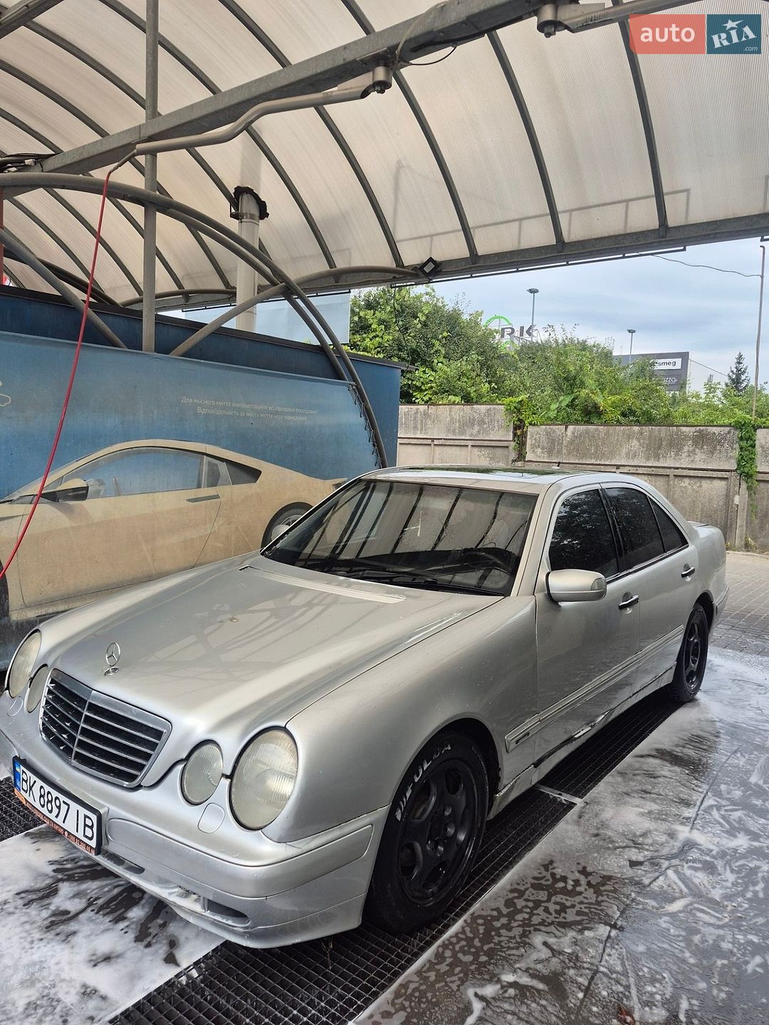 Mercedes-Benz E-Class 2000 VIN WDB2100611B046755 фото оголошення 3 з 7