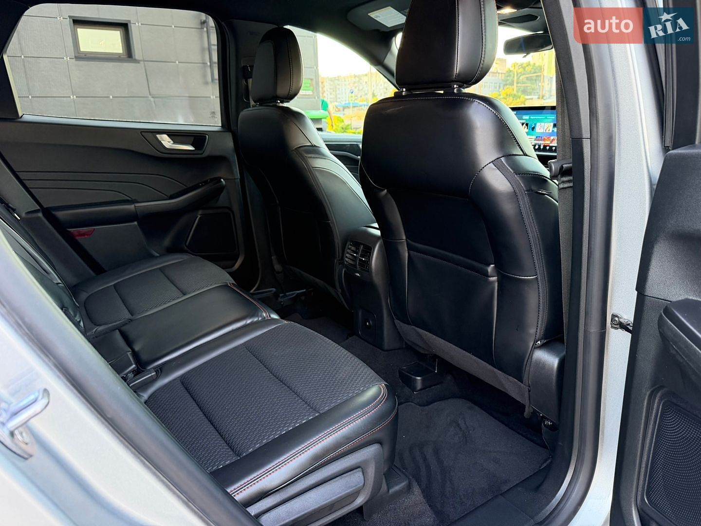 Ford Escape 2024 VIN 1FMCU0MN6RUB45634 фото оголошення 46 з 71