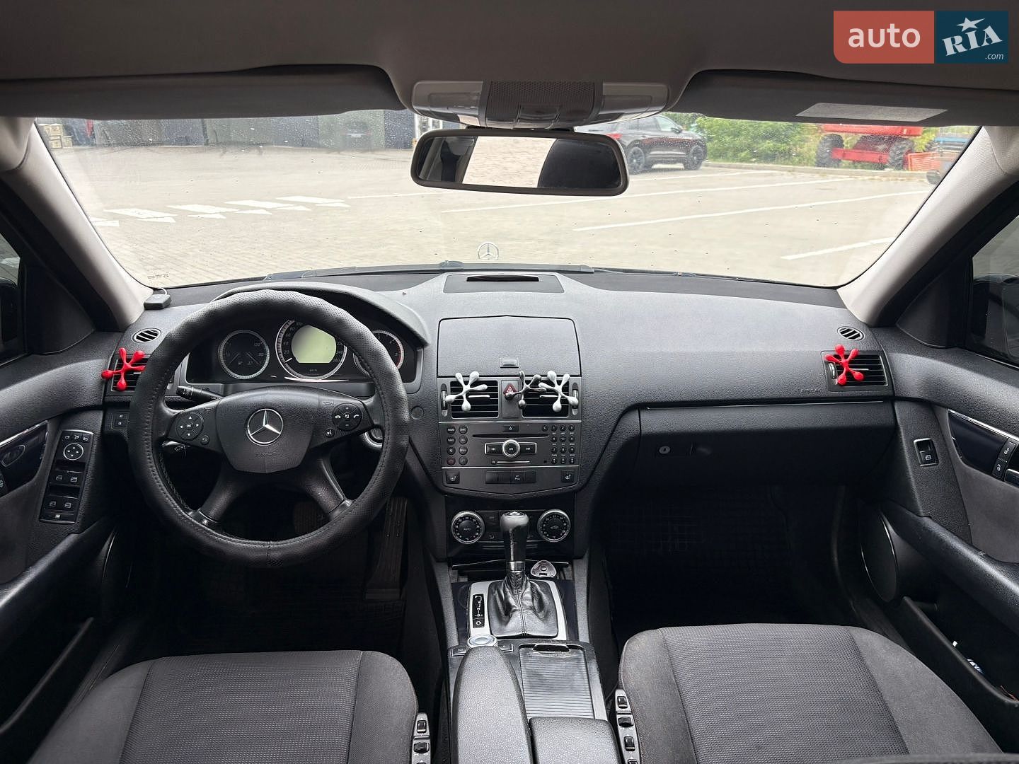Mercedes-Benz C-Class 2010 VIN WDD2042011F600478 фото оголошення 10 з 14