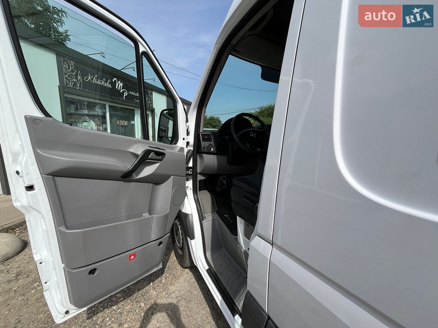 Mercedes-Benz Sprinter 2012 VIN WDB90663315649171 фото оголошення 6 з 9