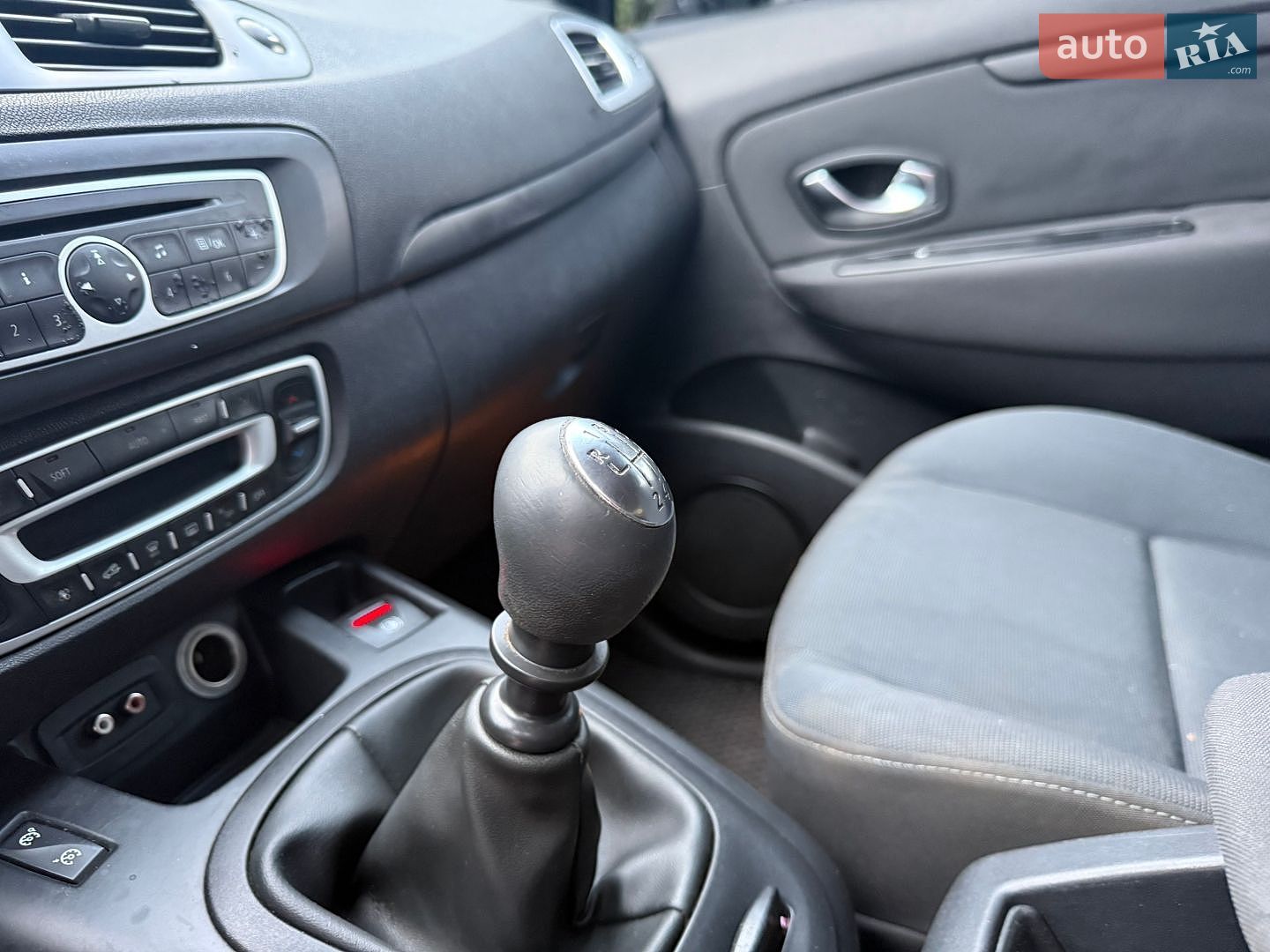 RENAULT GRAND SCENIC 2010 VIN VF1JZ1SB643024893 фото оголошення 8 з 29
