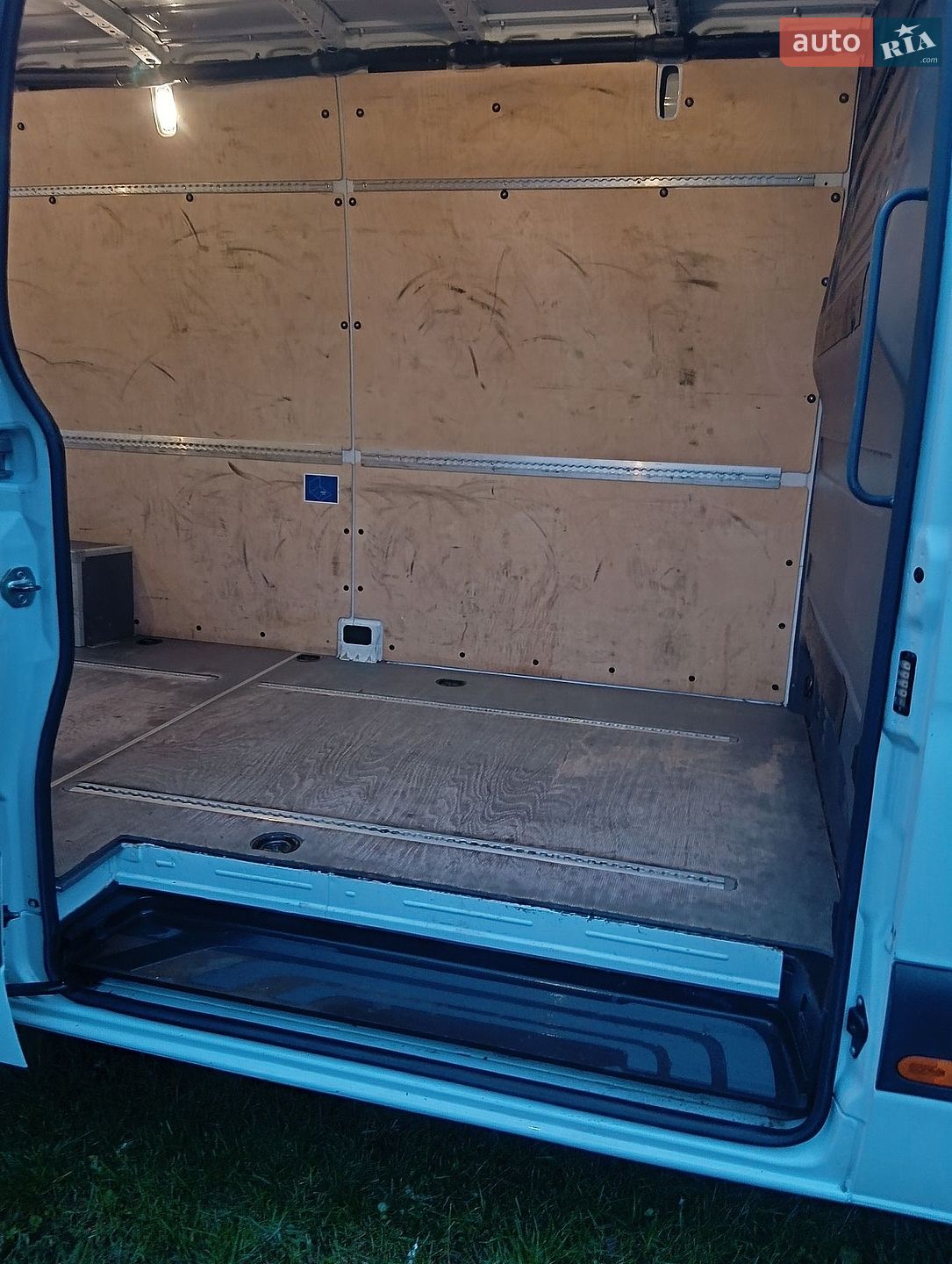 Mercedes-Benz Sprinter 2020 VIN W1V9076351P277748 фото оголошення 14 з 29