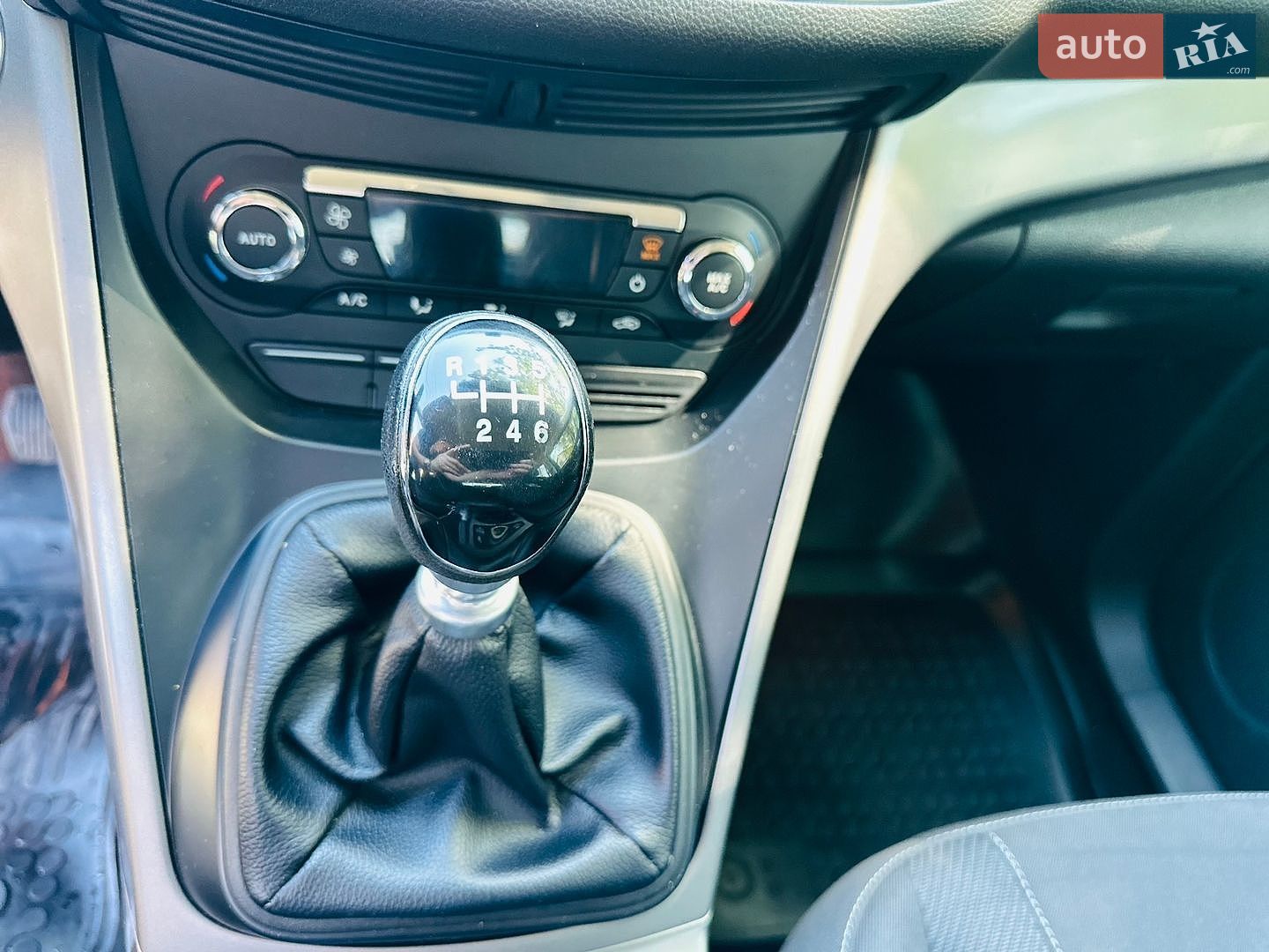 Ford Kuga 2013 VIN WF0AXXWPMADP39828 фото оголошення 15 з 29