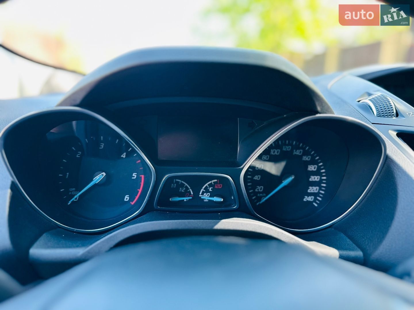 Ford Kuga 2013 VIN WF0AXXWPMADP39828 фото оголошення 18 з 29