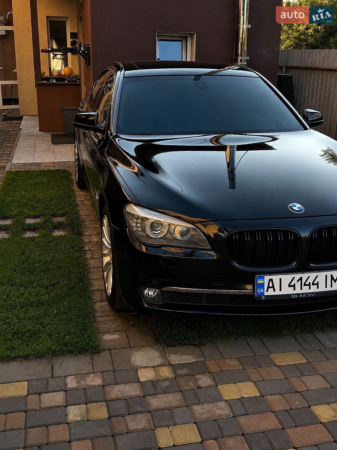 BMW 7 Series 2011 VIN WBAKB4102CC929583 фото оголошення 9 з 47