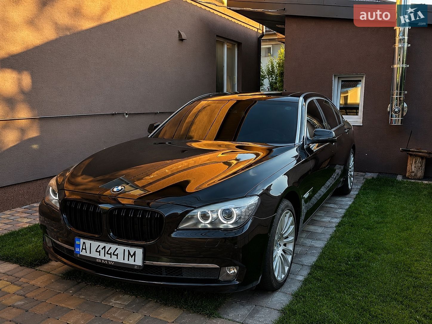 BMW 7 Series 2011 VIN WBAKB4102CC929583 фото оголошення 10 з 47