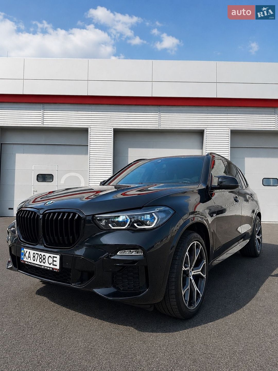 BMW X5 2021 VIN 5UXJU4C01M9G93997 фото оголошення 2 з 37