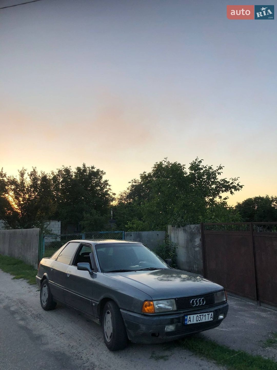 Audi 80 1988 VIN WAUZZZ89ZJA396454 фото оголошення 2 з 4