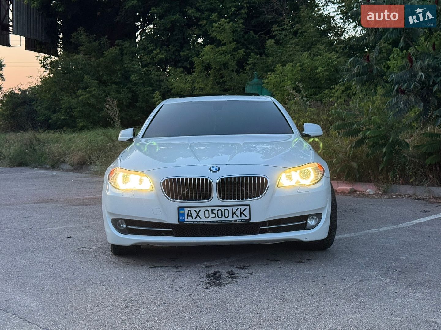 BMW 5 Series 2012 VIN WBAFZ9C57DC751951 фото оголошення 2 з 17