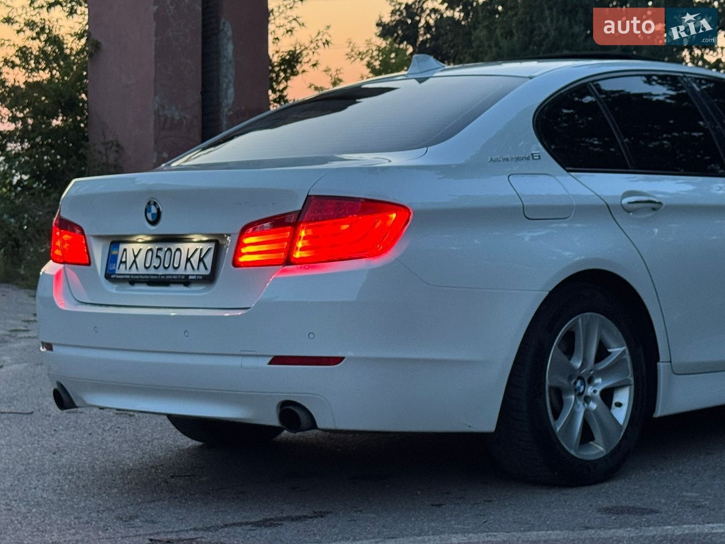 BMW 5 Series 2012 VIN WBAFZ9C57DC751951 фото оголошення 7 з 17