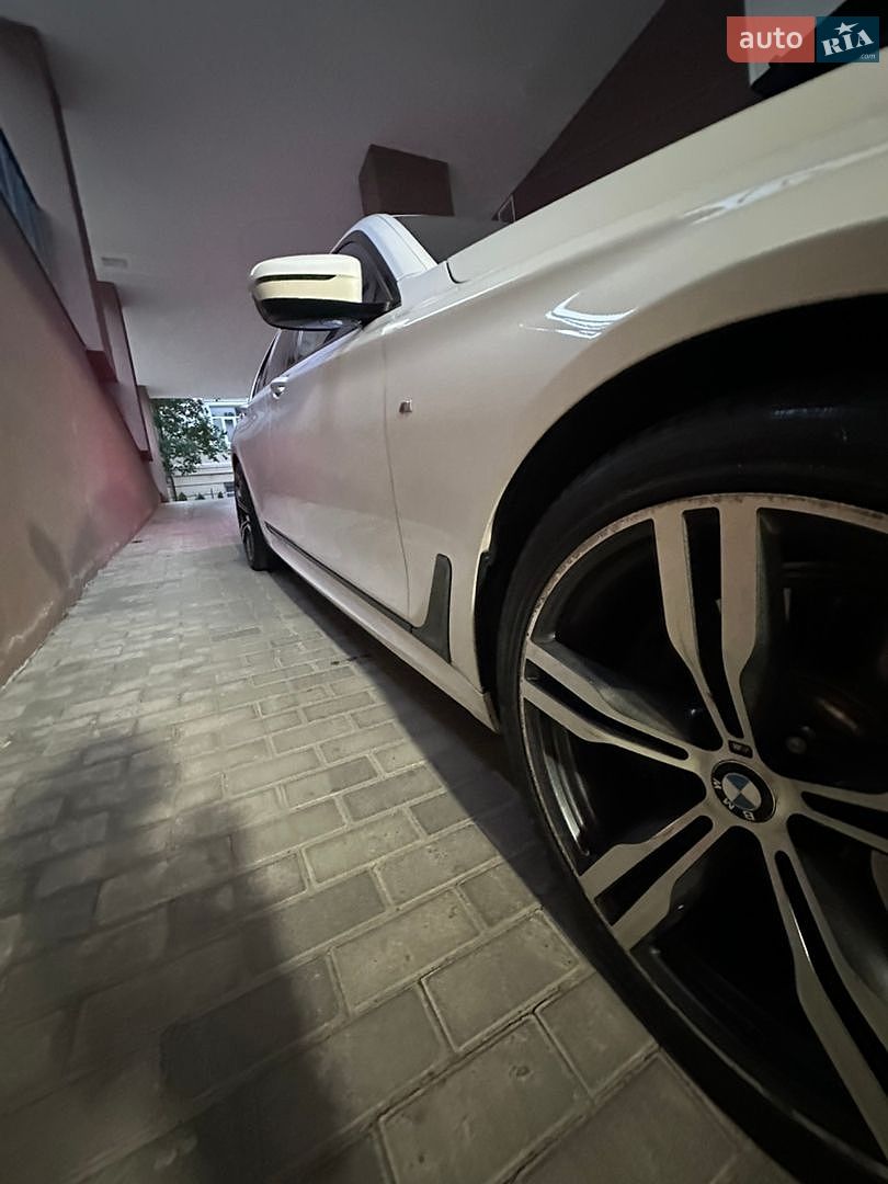 BMW 7 Series 2016 VIN WBA7C6108GG582094 фото оголошення 6 з 23