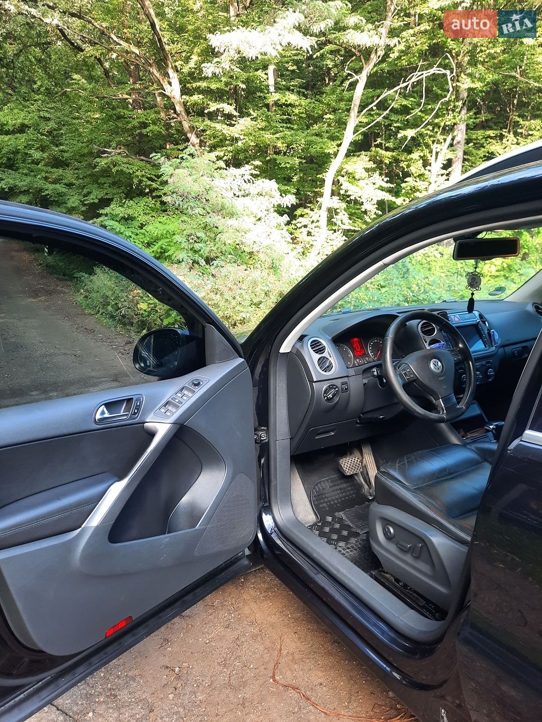 Volkswagen Tiguan 2008 VIN WVGZZZ5NZ9W065408 фото оголошення 8 з 18