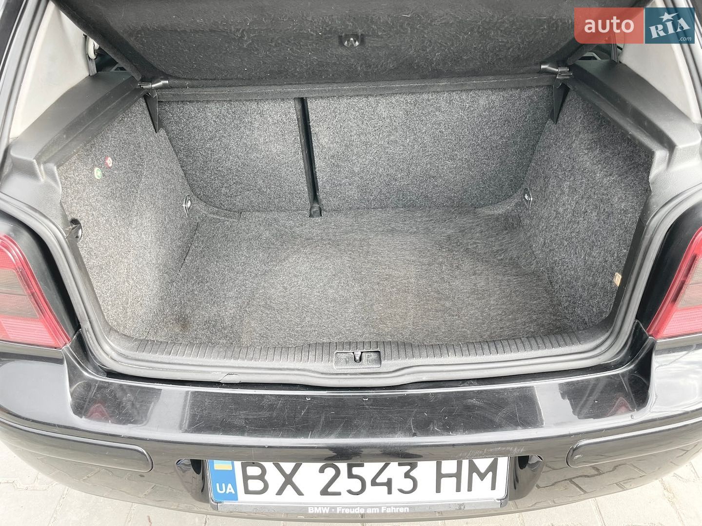 Volkswagen Golf 2003 VIN WVWZZZ1JZ3W618608 фото оголошення 25 з 25