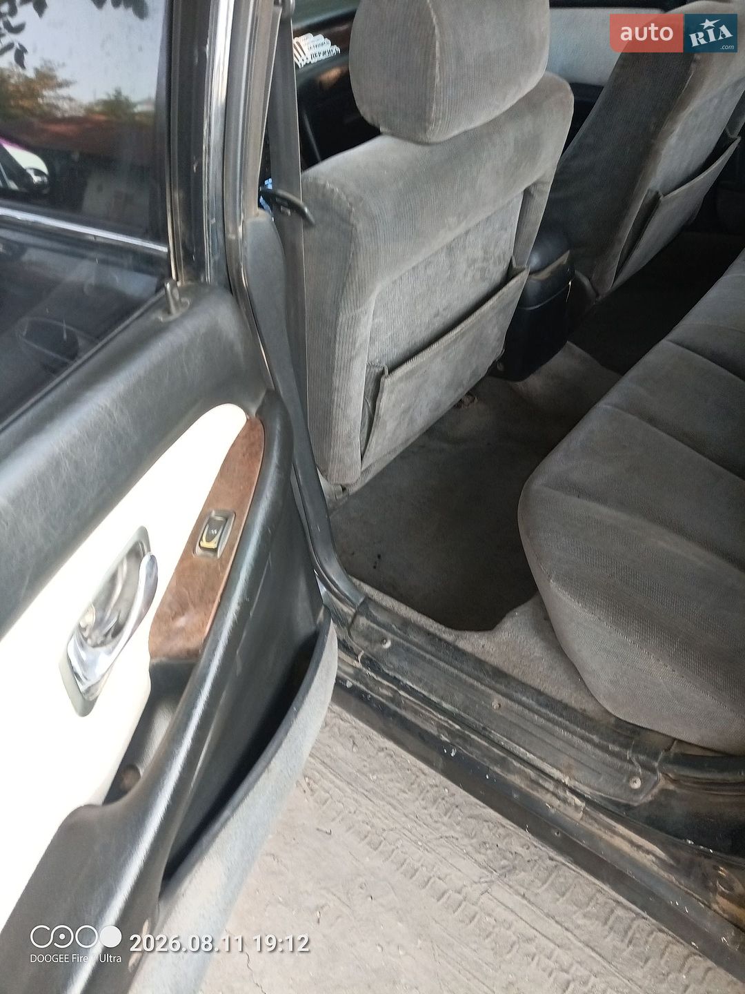 Mitsubishi Sigma 1991 VIN JMBSNF16AMY001827 фото оголошення 12 з 15