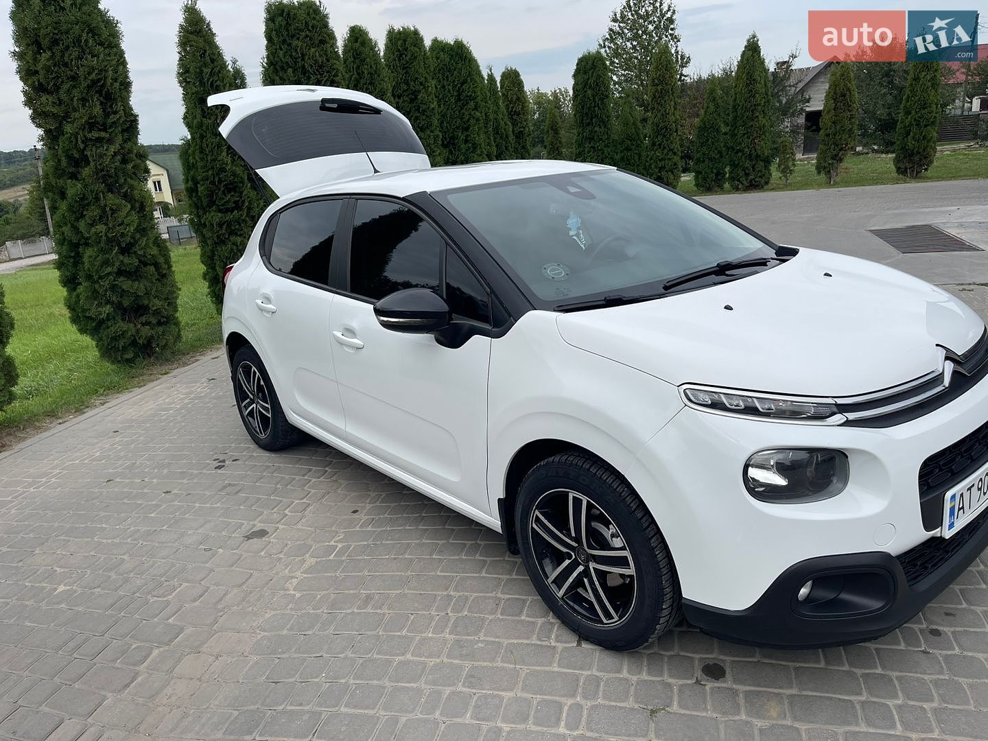 Citroen C3 2017 VIN VF7SXBHW6HT623226 фото оголошення 2 з 51