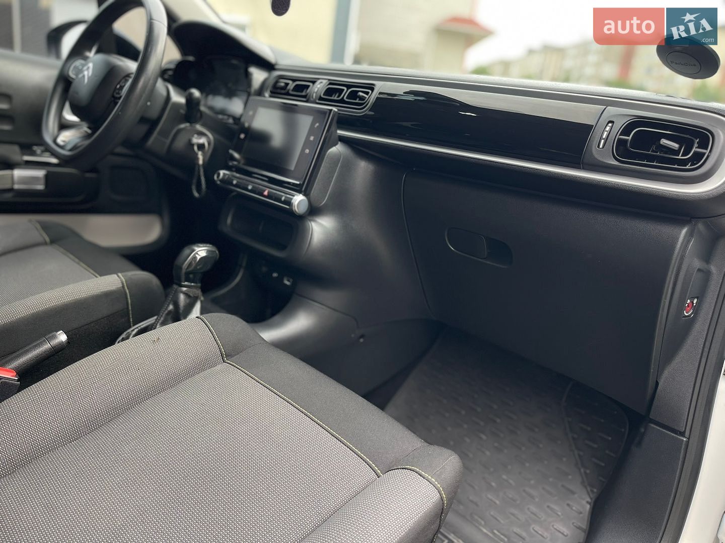 Citroen C3 2017 VIN VF7SXBHW6HT623226 фото оголошення 33 з 51
