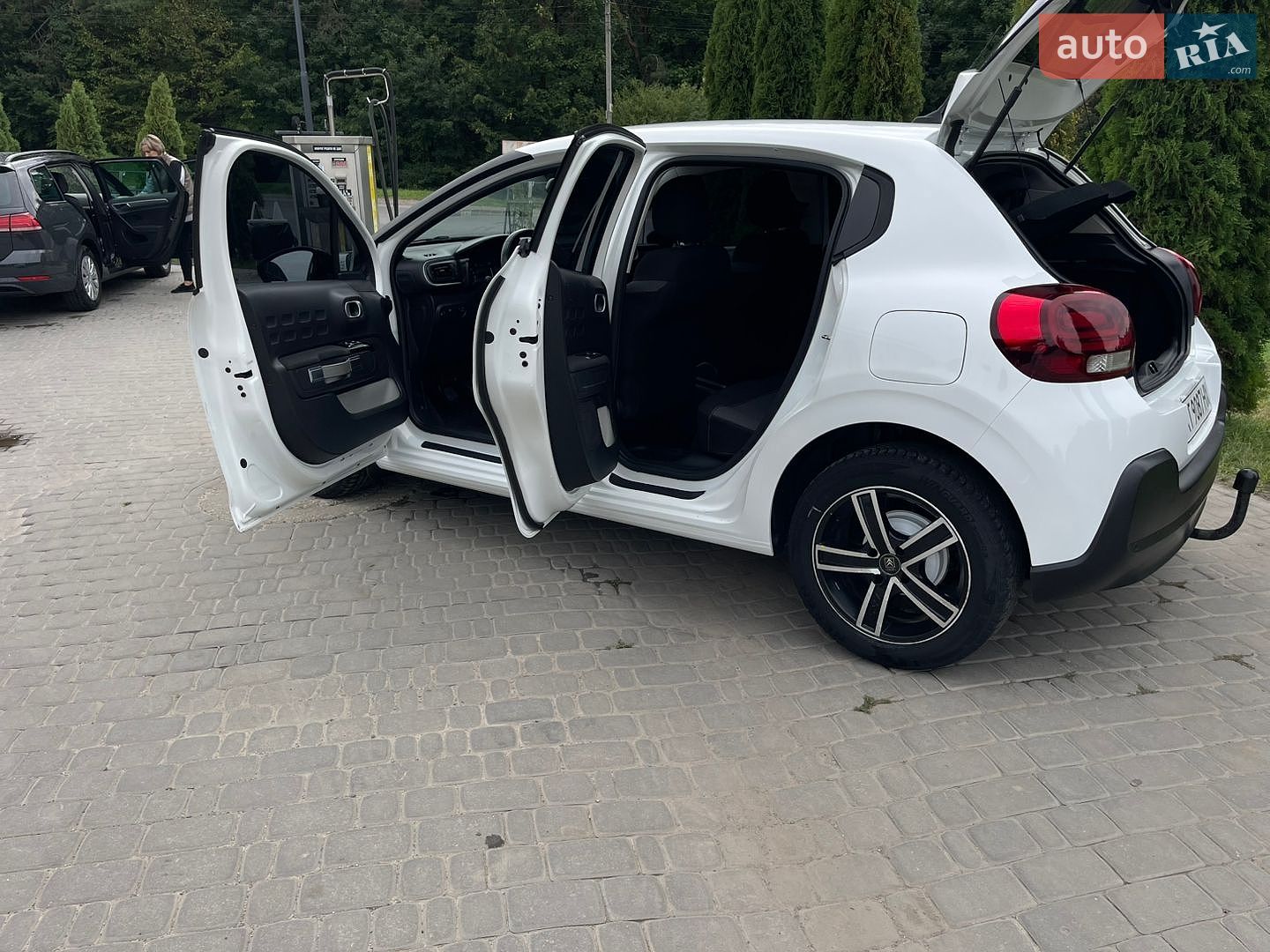 Citroen C3 2017 VIN VF7SXBHW6HT623226 фото оголошення 11 з 51