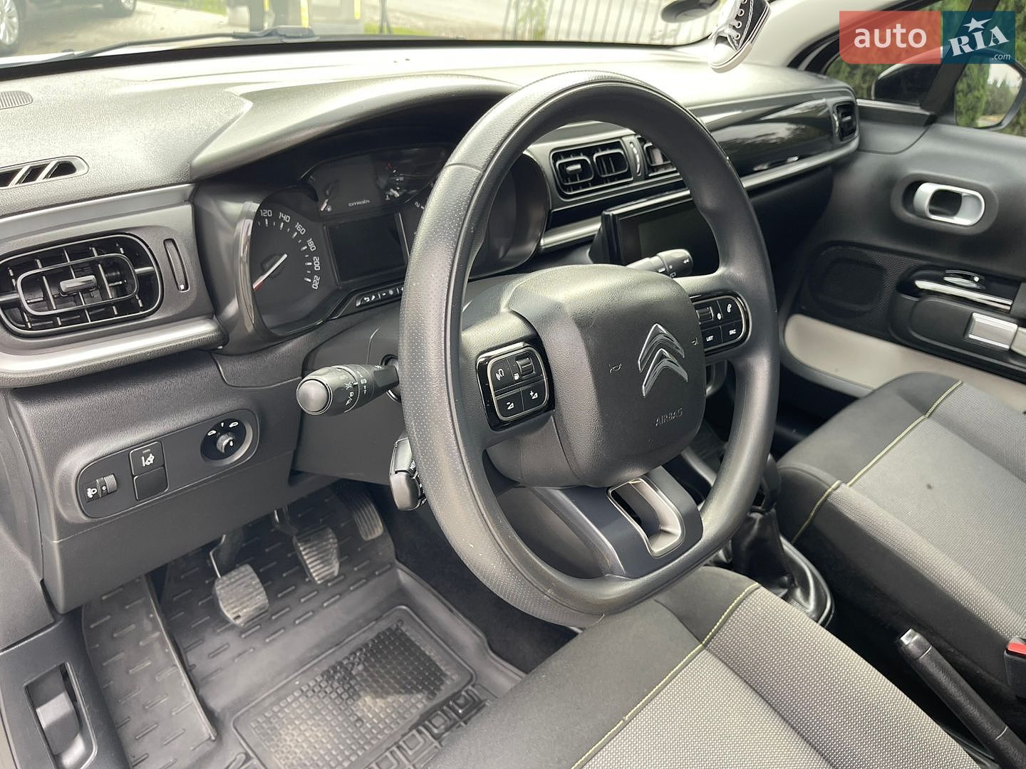 Citroen C3 2017 VIN VF7SXBHW6HT623226 фото оголошення 48 з 51