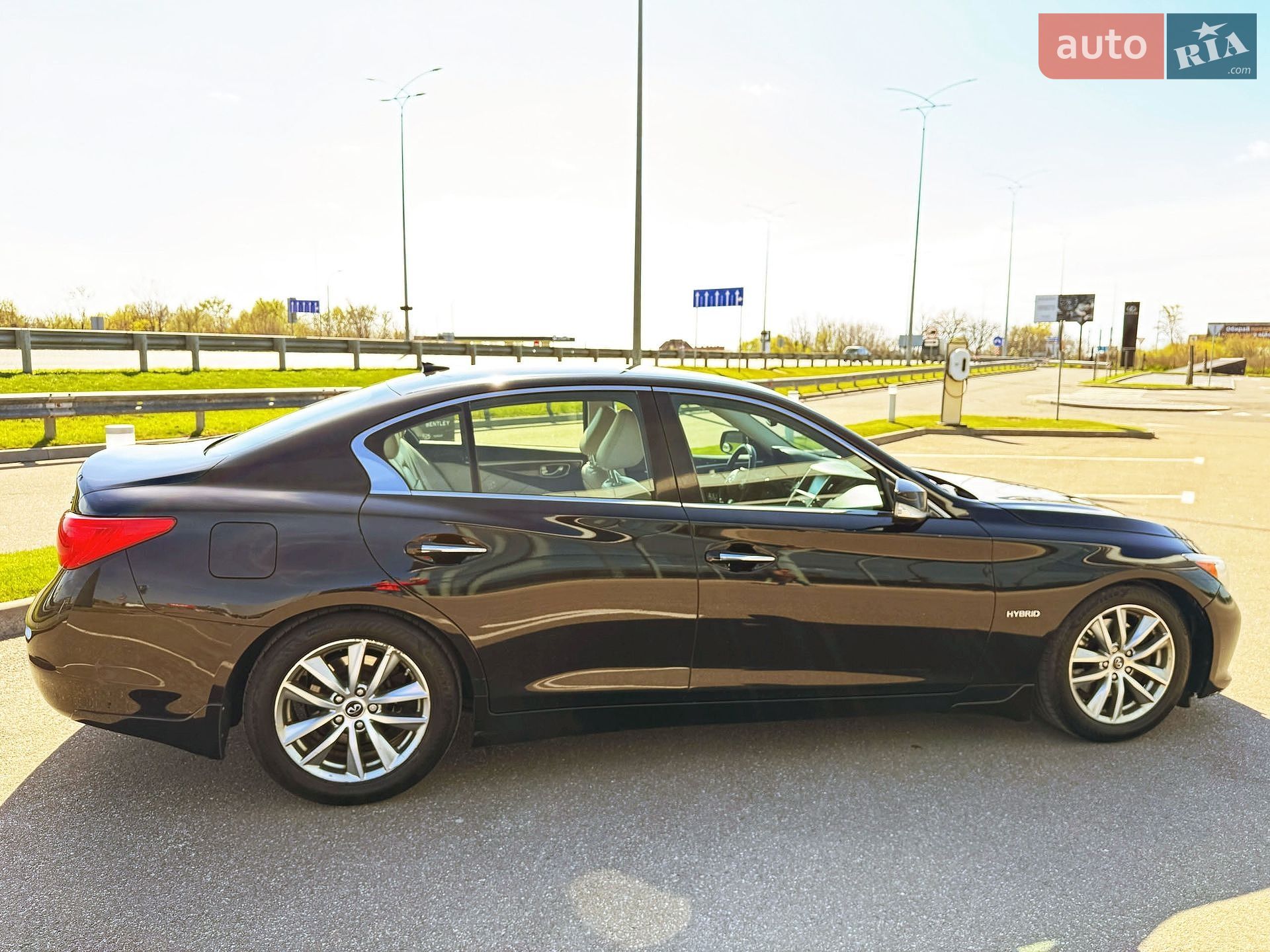 Infiniti Q50 2013 VIN JN1AV7AP3EM691523 фото оголошення 4 з 27