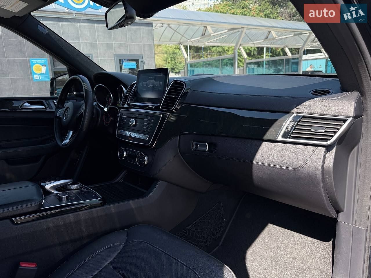 Mercedes-Benz GLE-Class 2016 VIN 4JGDA6DB7HA889572 фото оголошення 14 з 26