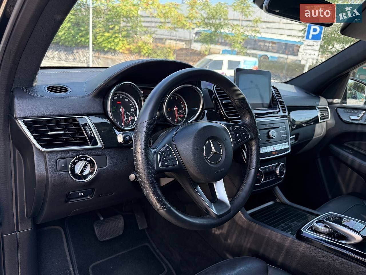 Mercedes-Benz GLE-Class 2016 VIN 4JGDA6DB7HA889572 фото оголошення 18 з 26