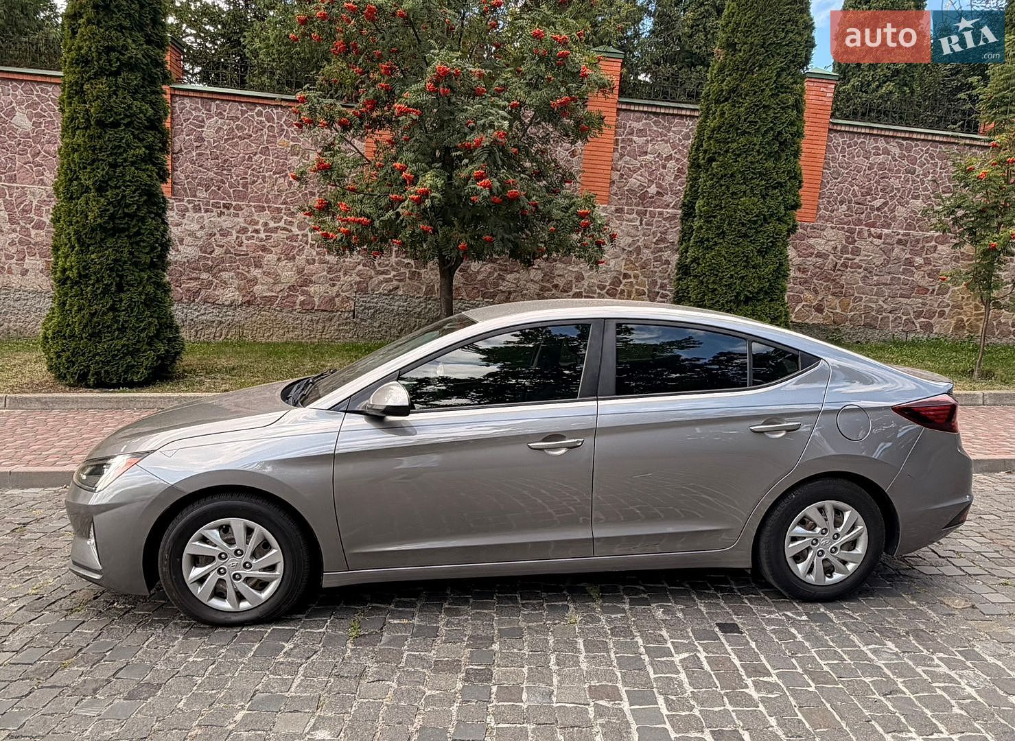 Hyundai Elantra 2019 VIN KMHD74LF1LU950283 фото оголошення 7 з 28