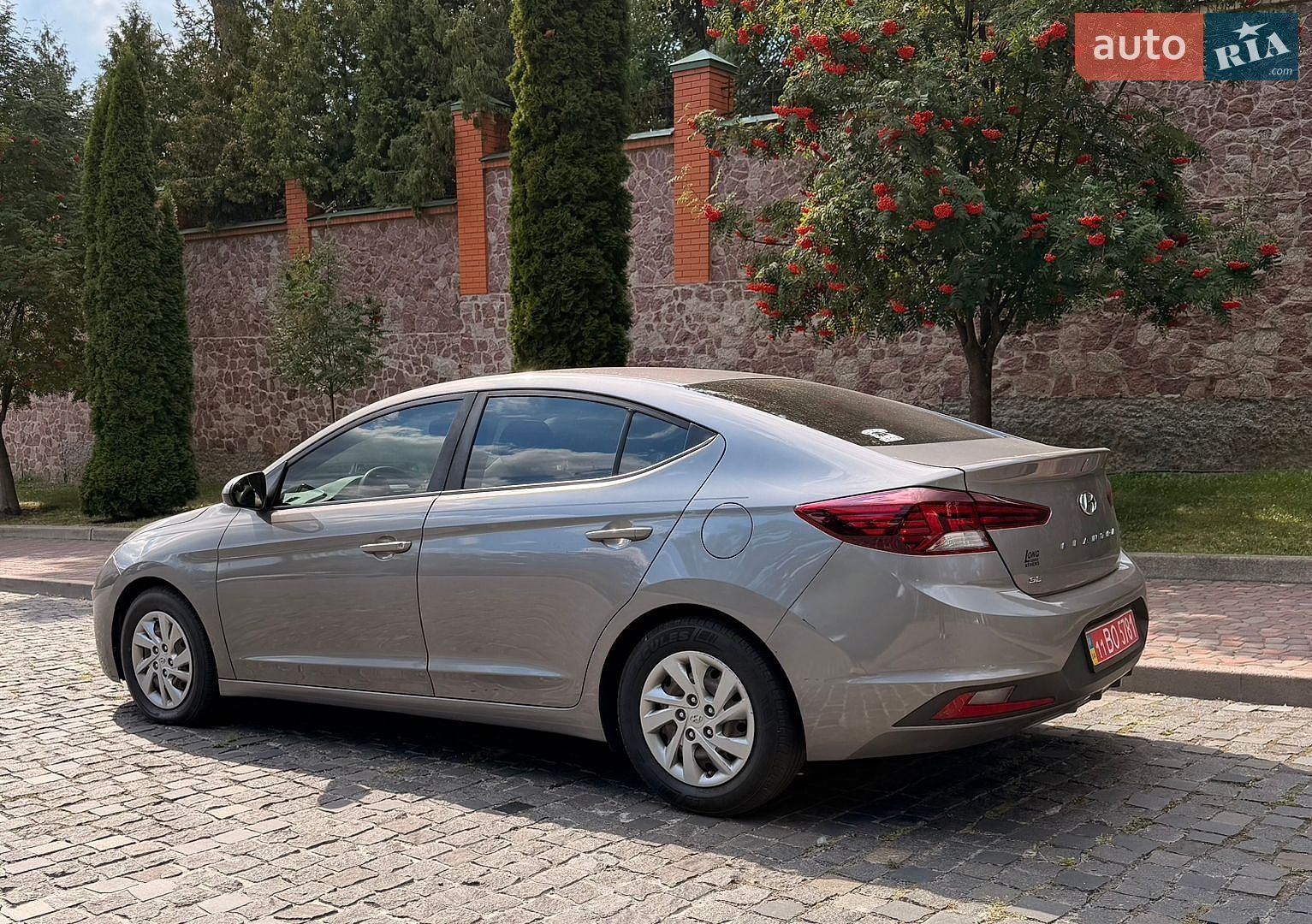 Hyundai Elantra 2019 VIN KMHD74LF1LU950283 фото оголошення 10 з 28