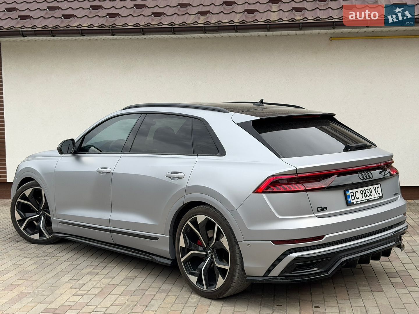 Audi Q8 2019 VIN WA1EVAF15KD036205 фото оголошення 3 з 51