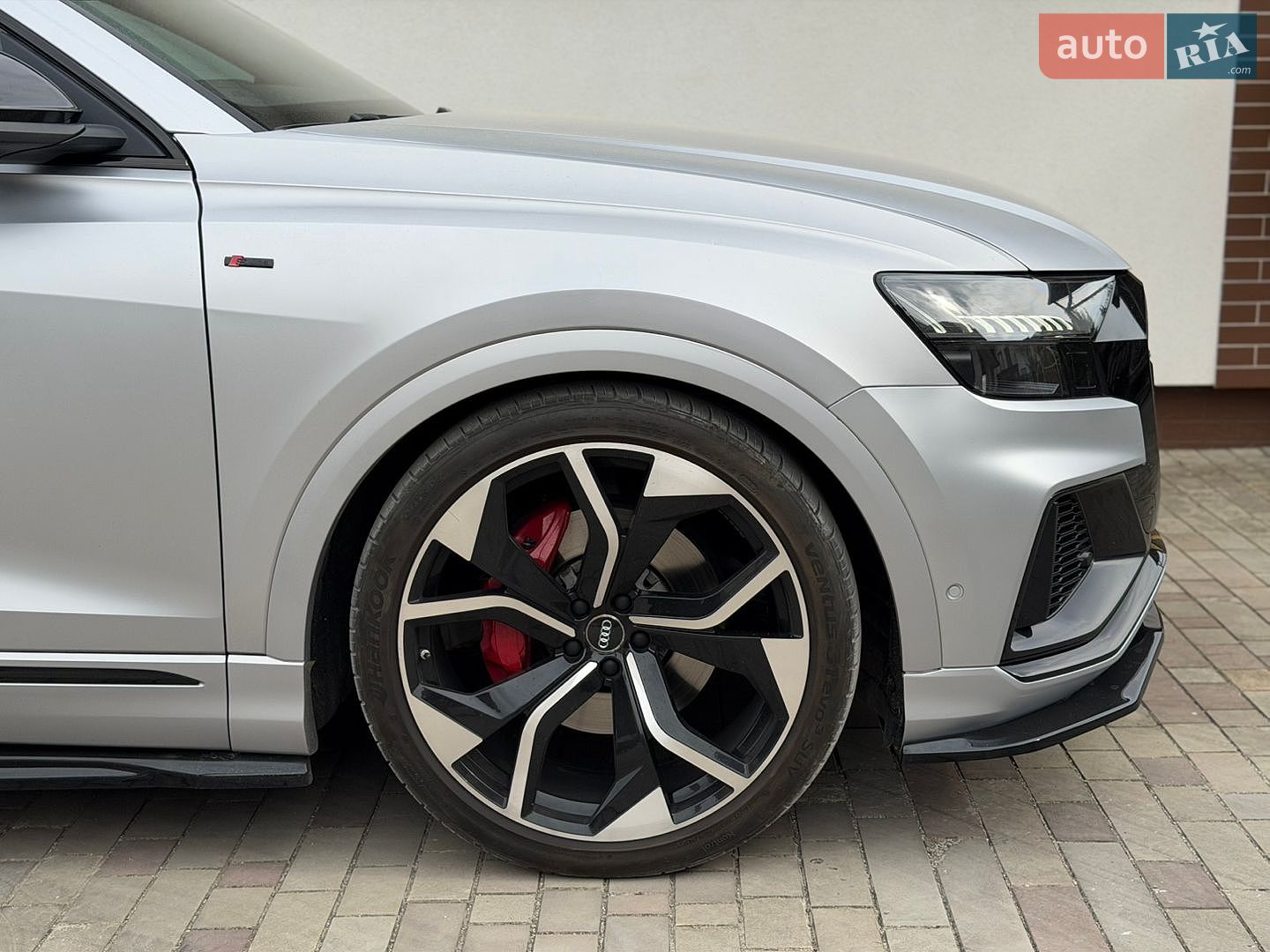 Audi Q8 2019 VIN WA1EVAF15KD036205 фото оголошення 16 з 51