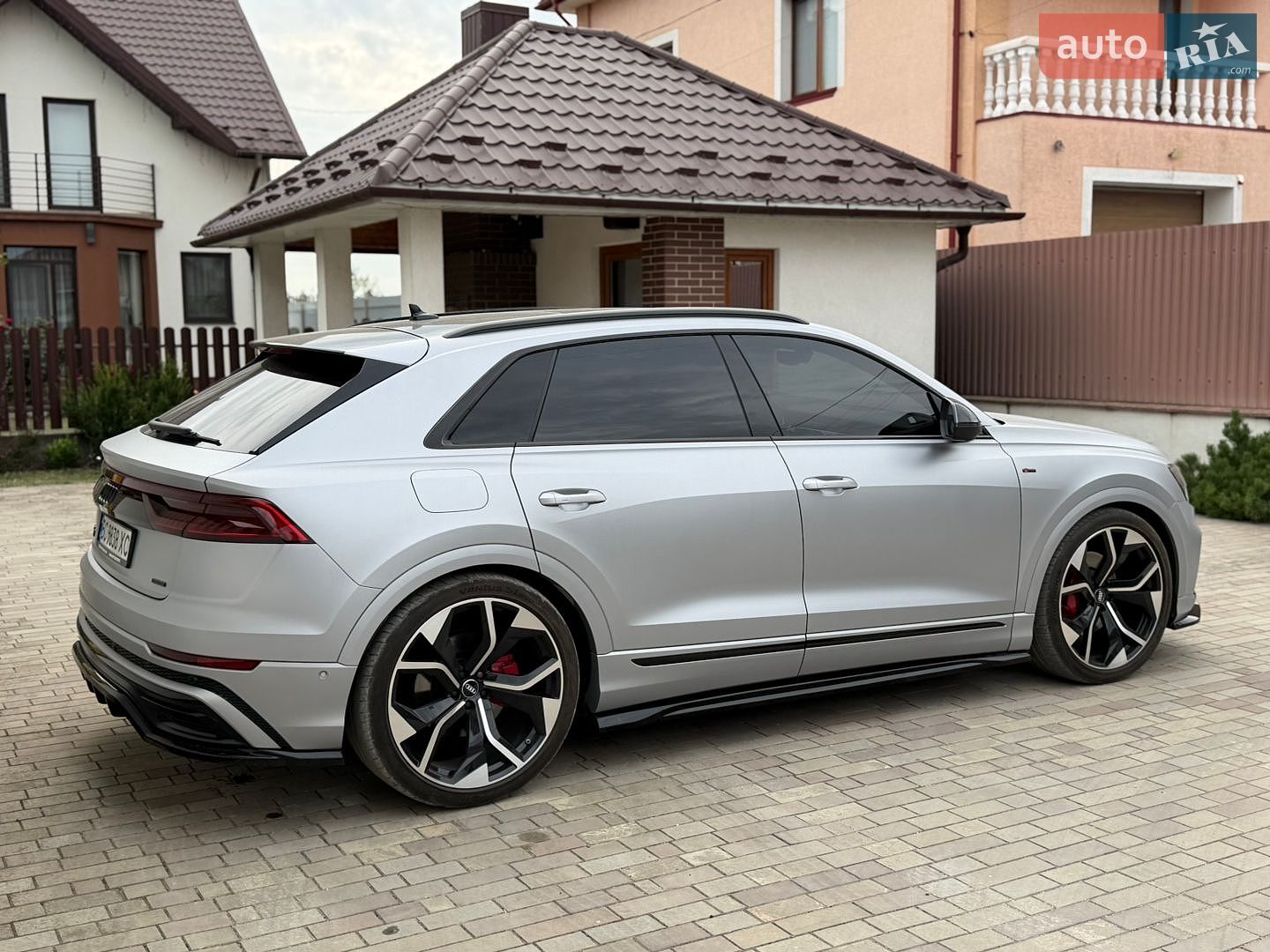 Audi Q8 2019 VIN WA1EVAF15KD036205 фото оголошення 24 з 51