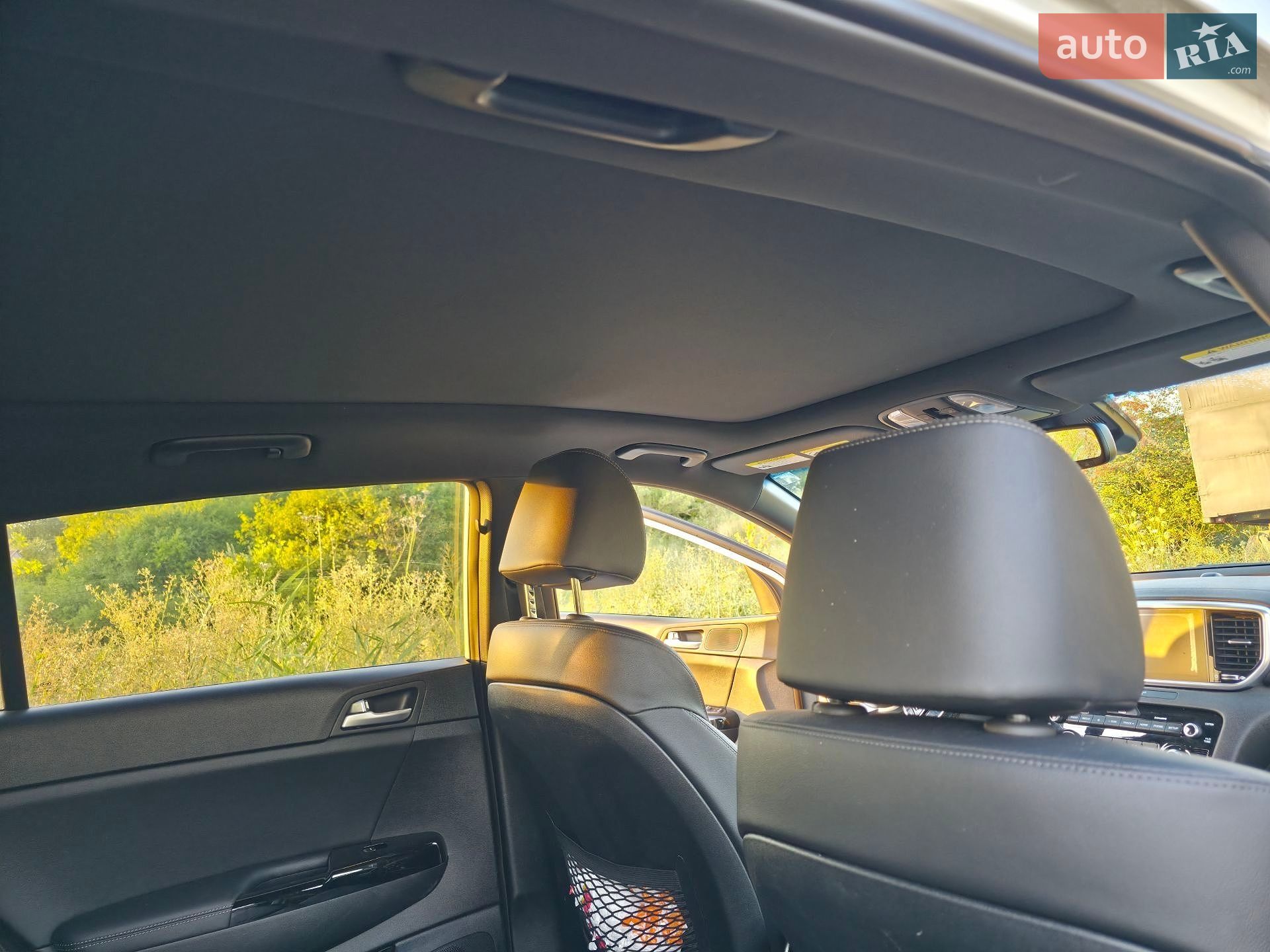 Kia Sportage 2019 VIN KNDP6CAC7L7743841 фото оголошення 9 з 20
