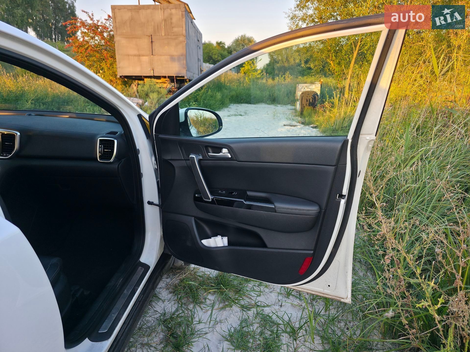 Kia Sportage 2019 VIN KNDP6CAC7L7743841 фото оголошення 5 з 20